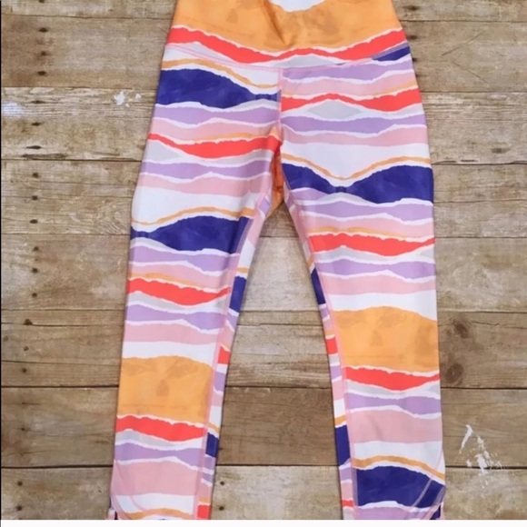 Lululemon True Self Crop pants - Picture 4 of 7